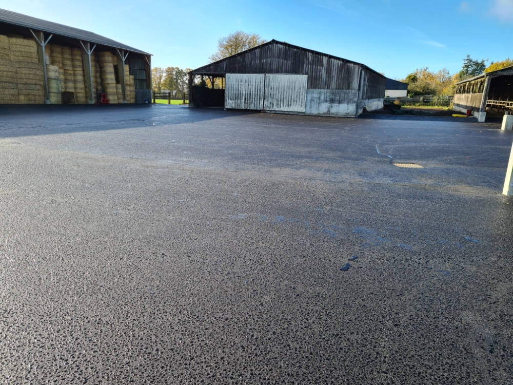 Pioche Lefebvre Travaux Publics La Ferte Mace Enrobé (17) 480